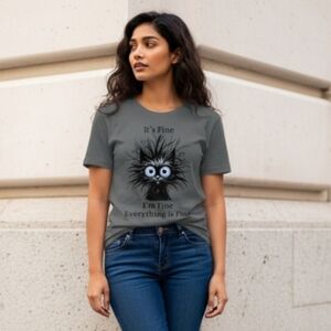 Charcoal Cat Graphic Tee 100% Cotton Size Large